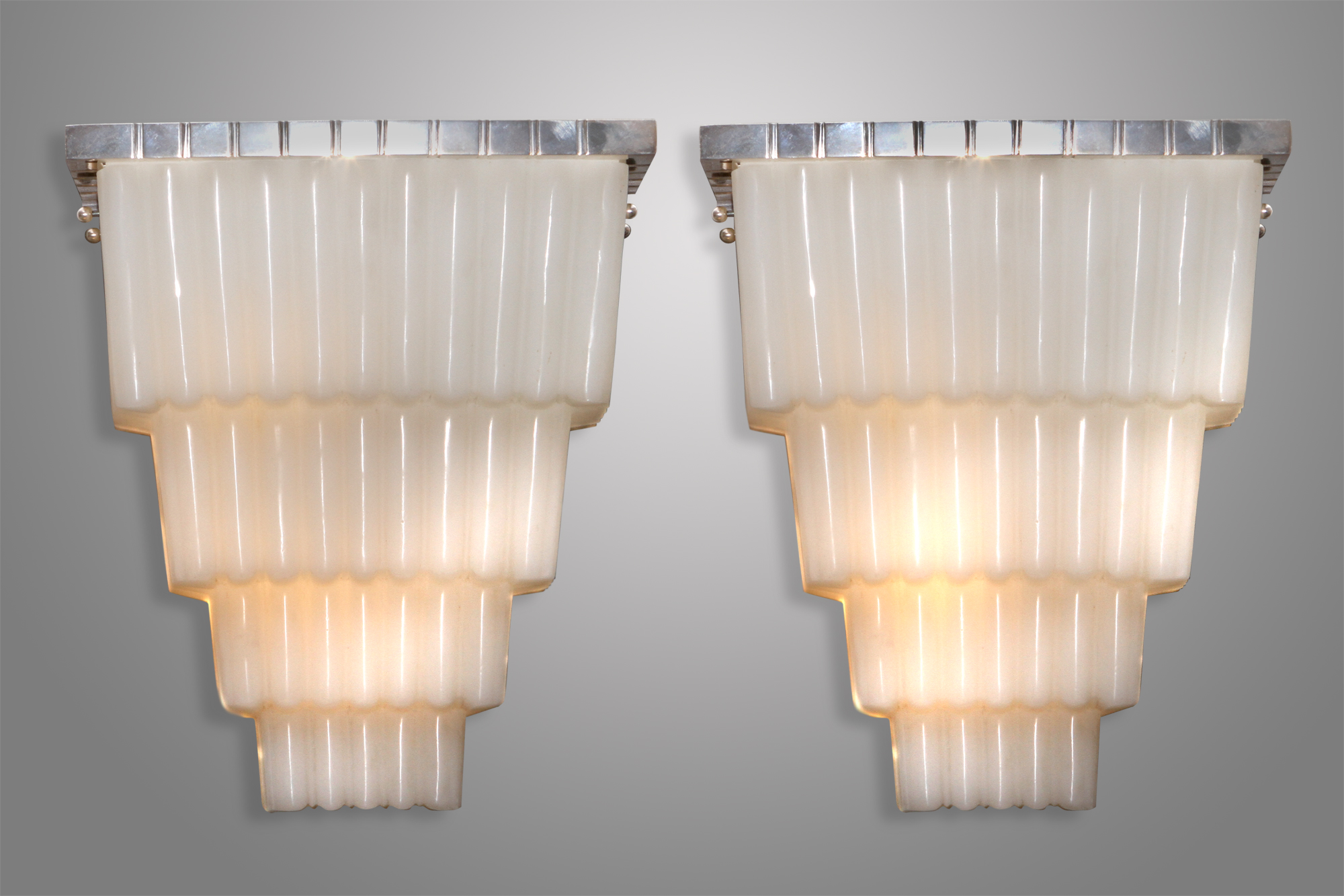 Sconces “DES HANOTS” - 1930 Nickeled bronze.